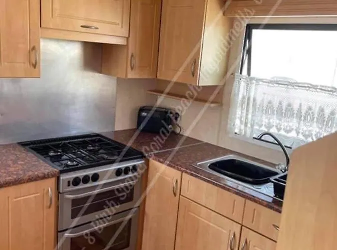 8 Berth Static Caravan Coral Beach Ingoldmells